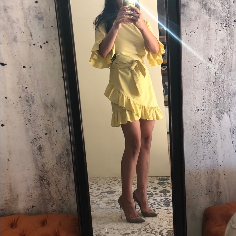 1. State beautiful summer dress